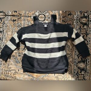 Another story cutout shoulder sweater *secondhand hand condition